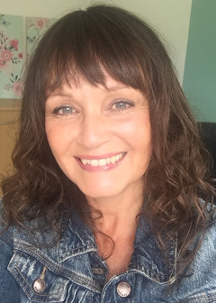 Lesley Hodgson
